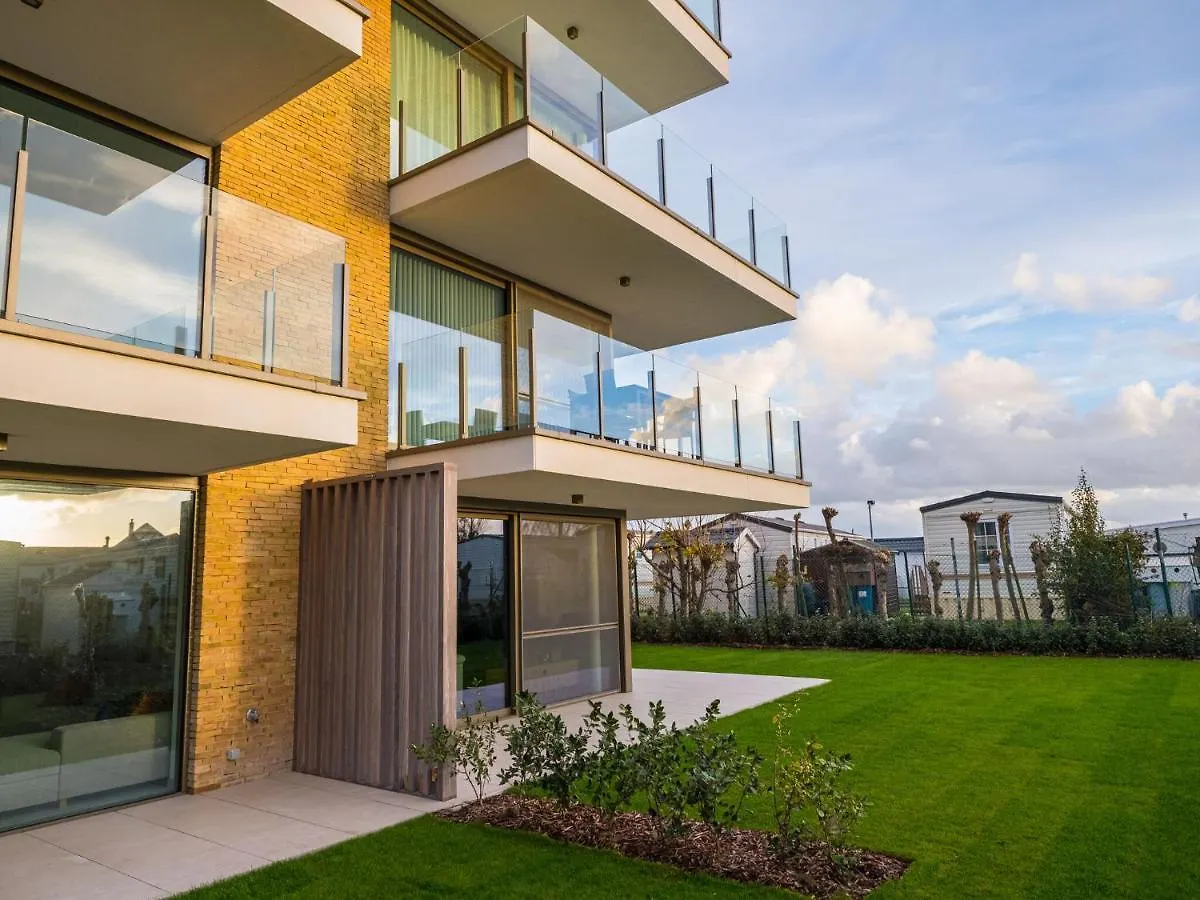 Bright Apartment On The First Floor Middelkerke