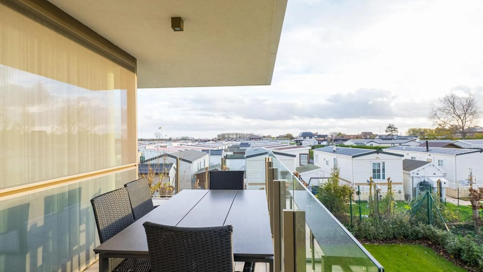 Bright Apartment On The First Floor Middelkerke